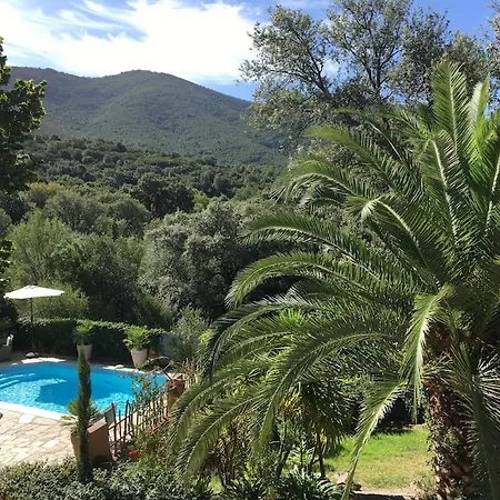 Casa De Patarra Dans Le Maquis Avec Piscine Privee 펜션