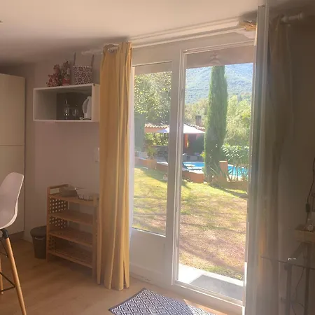 Dans Le Maquis Avec Piscine Privee