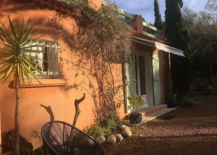 Casa De Patarra Dans Le Maquis Avec Piscine Privee Feriehus